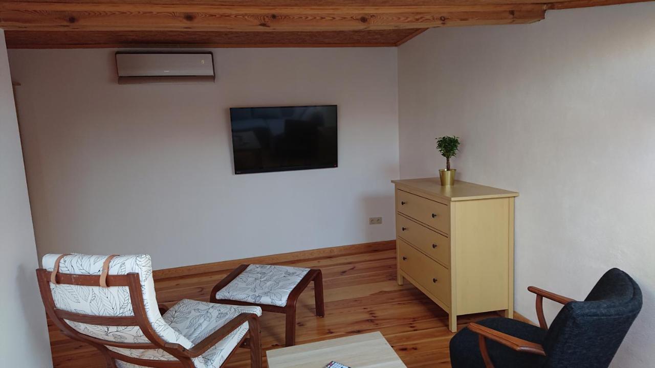 Apartamenty Przy Stonehenge Sosnowiec Kamer foto