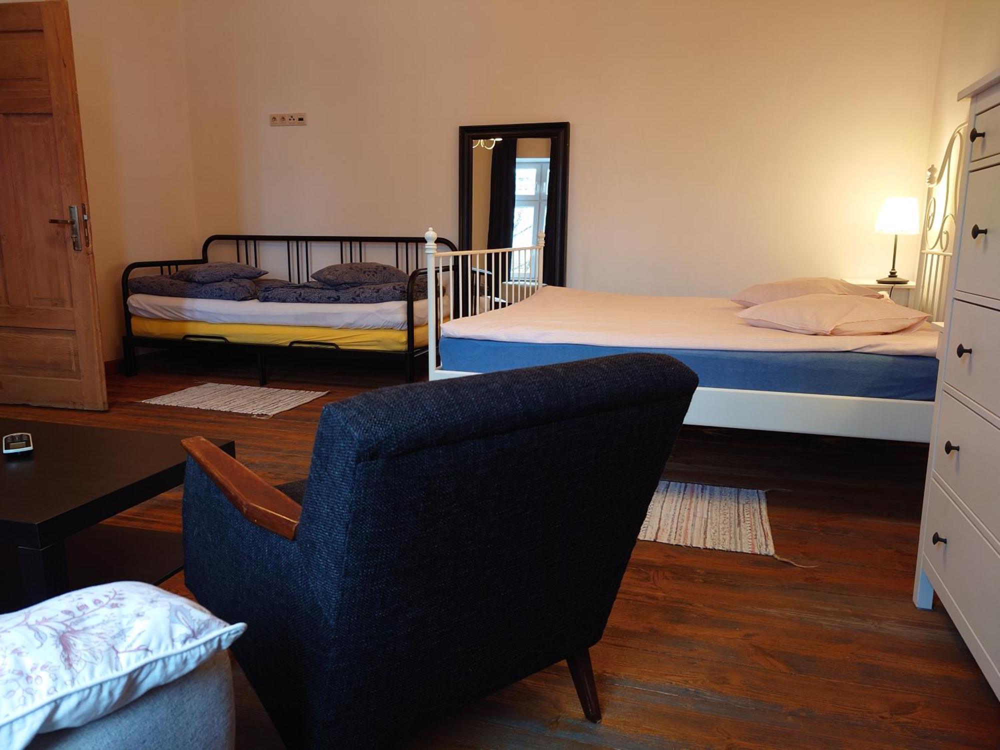 Apartamenty Przy Stonehenge Sosnowiec Kamer foto