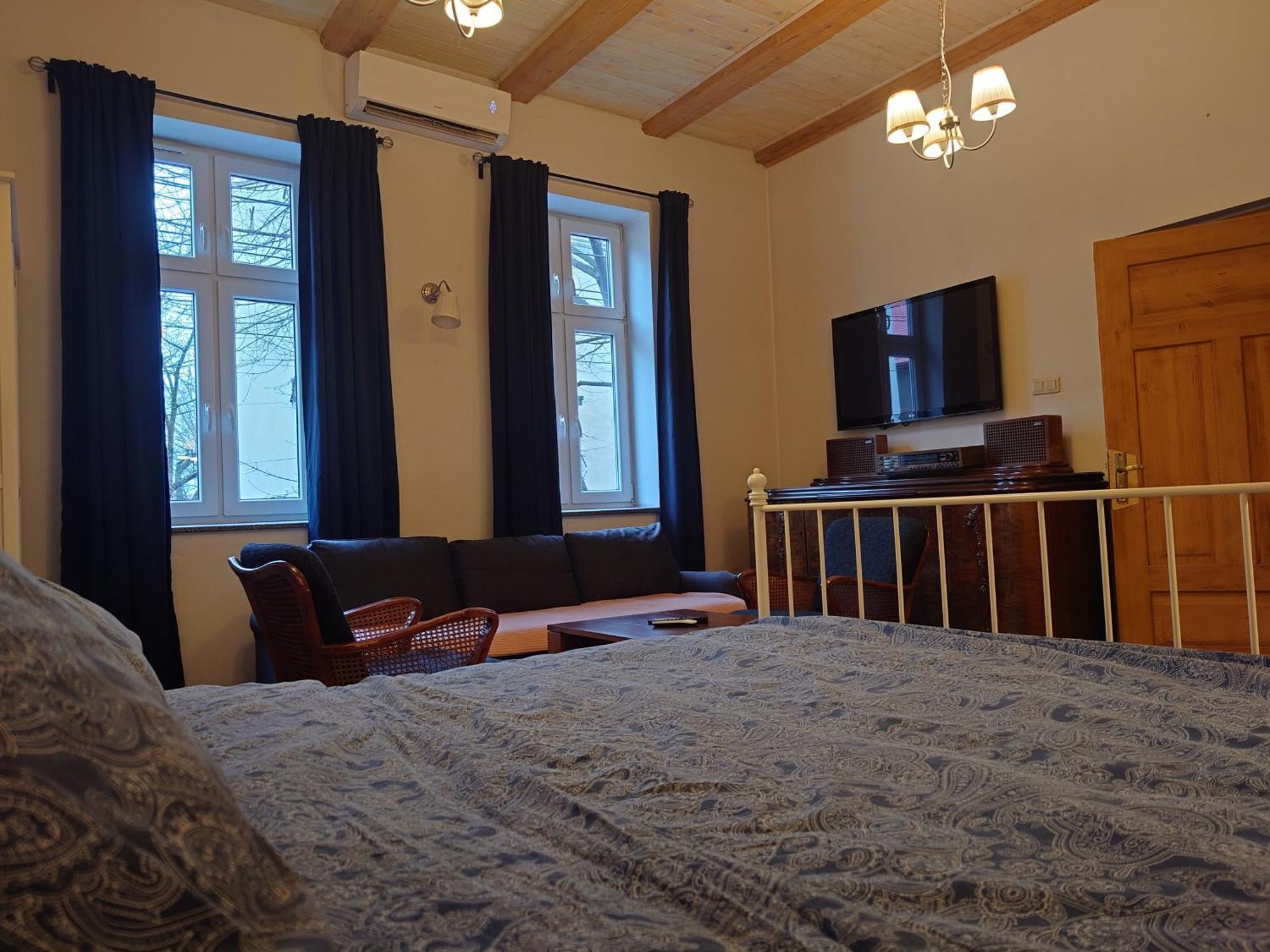 Apartamenty Przy Stonehenge Sosnowiec Kamer foto