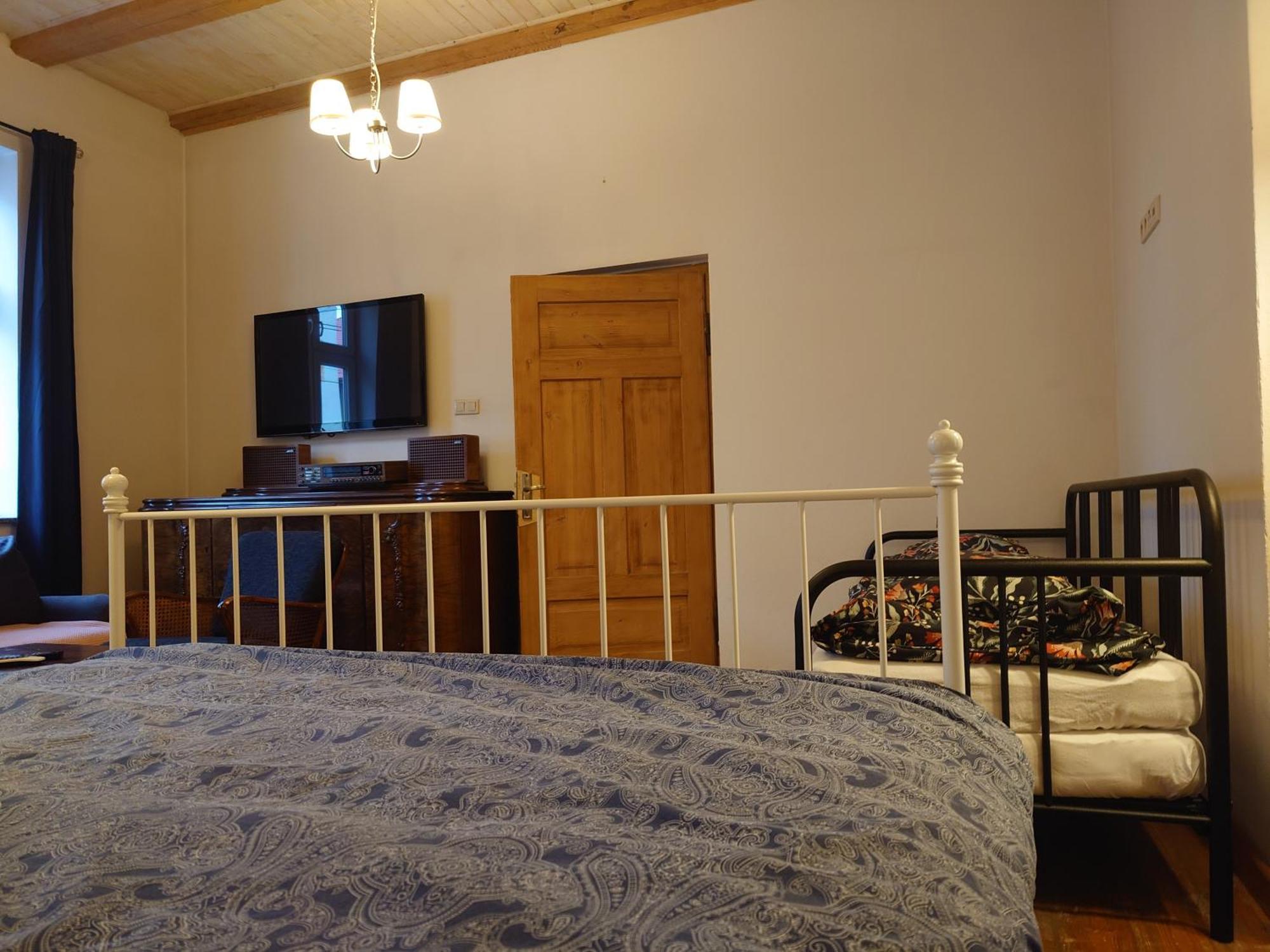 Apartamenty Przy Stonehenge Sosnowiec Kamer foto